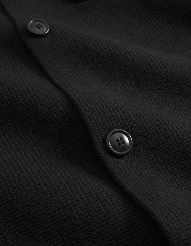 1000572_100-Black_1432.png