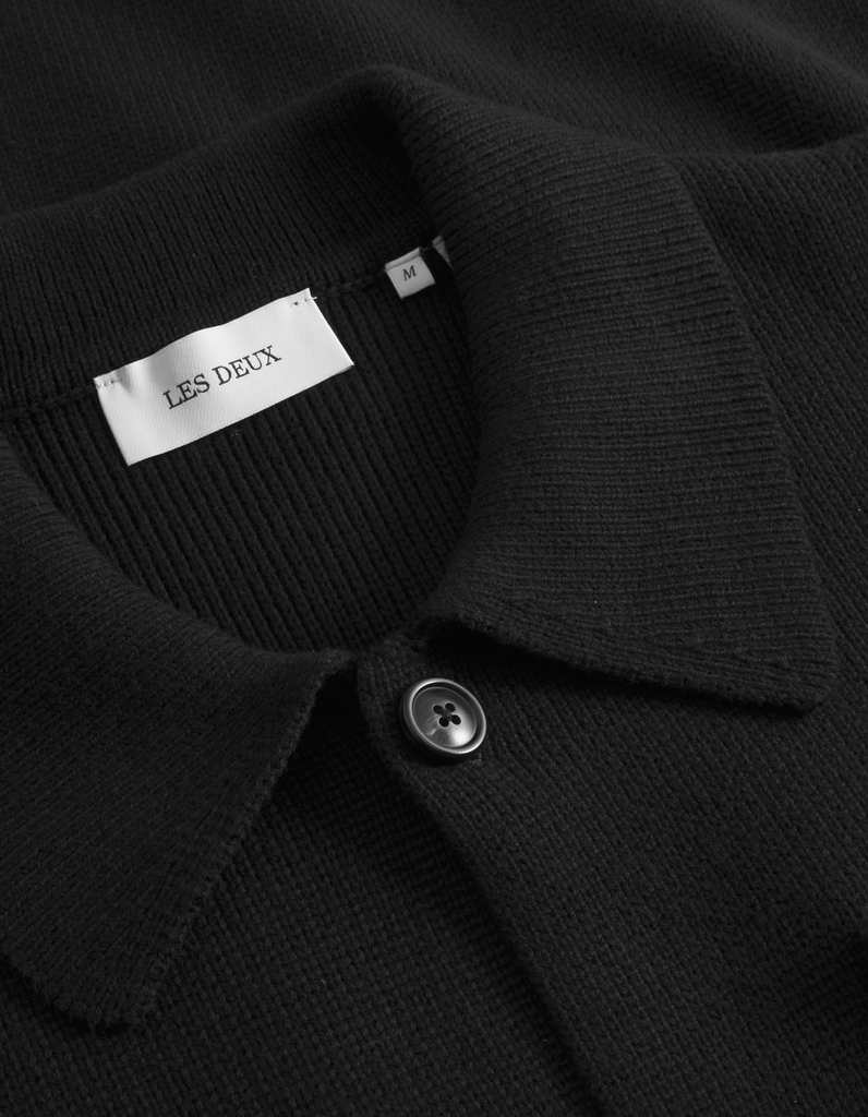 1000572_100-Black_1431.png